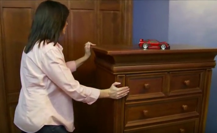 Moving office furniture with one person